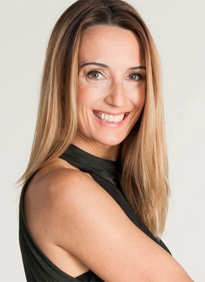 Contratar Patricia Ramírez